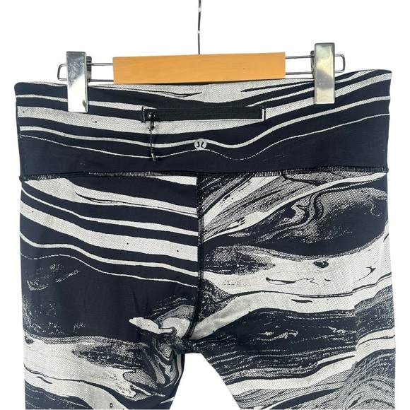 LULULEMON Speed Wunder Tight Nulux 50 G Mixed Marble White Black Women's Size 10 - Picture 6 of 8